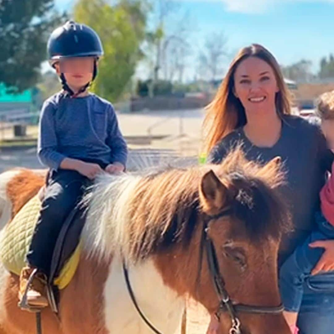 Helen Lindes, una amazona que vuelve a disfrutar de su gran pasión con sus hijos