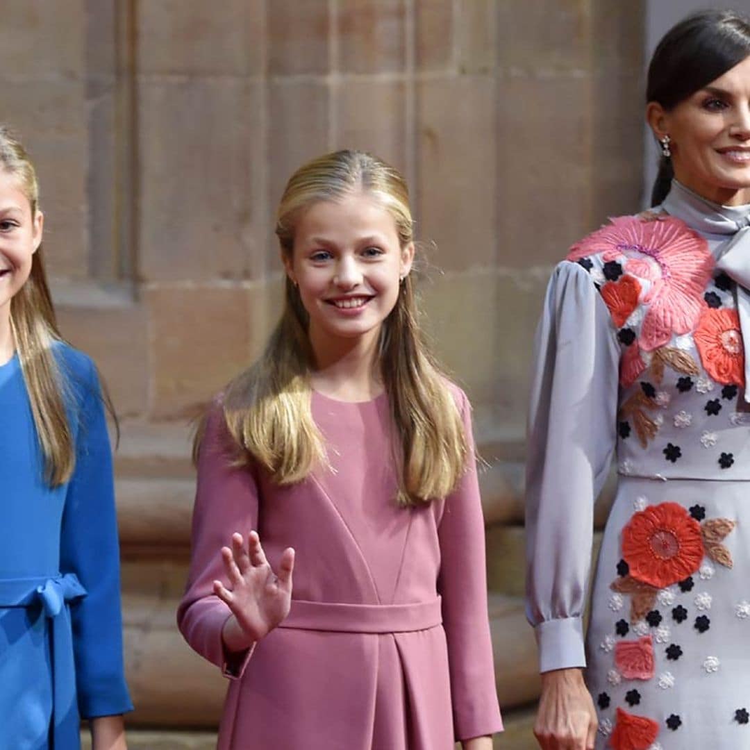 5 veces en las que doña Letizia le ha prestado ropa y complementos a sus hijas