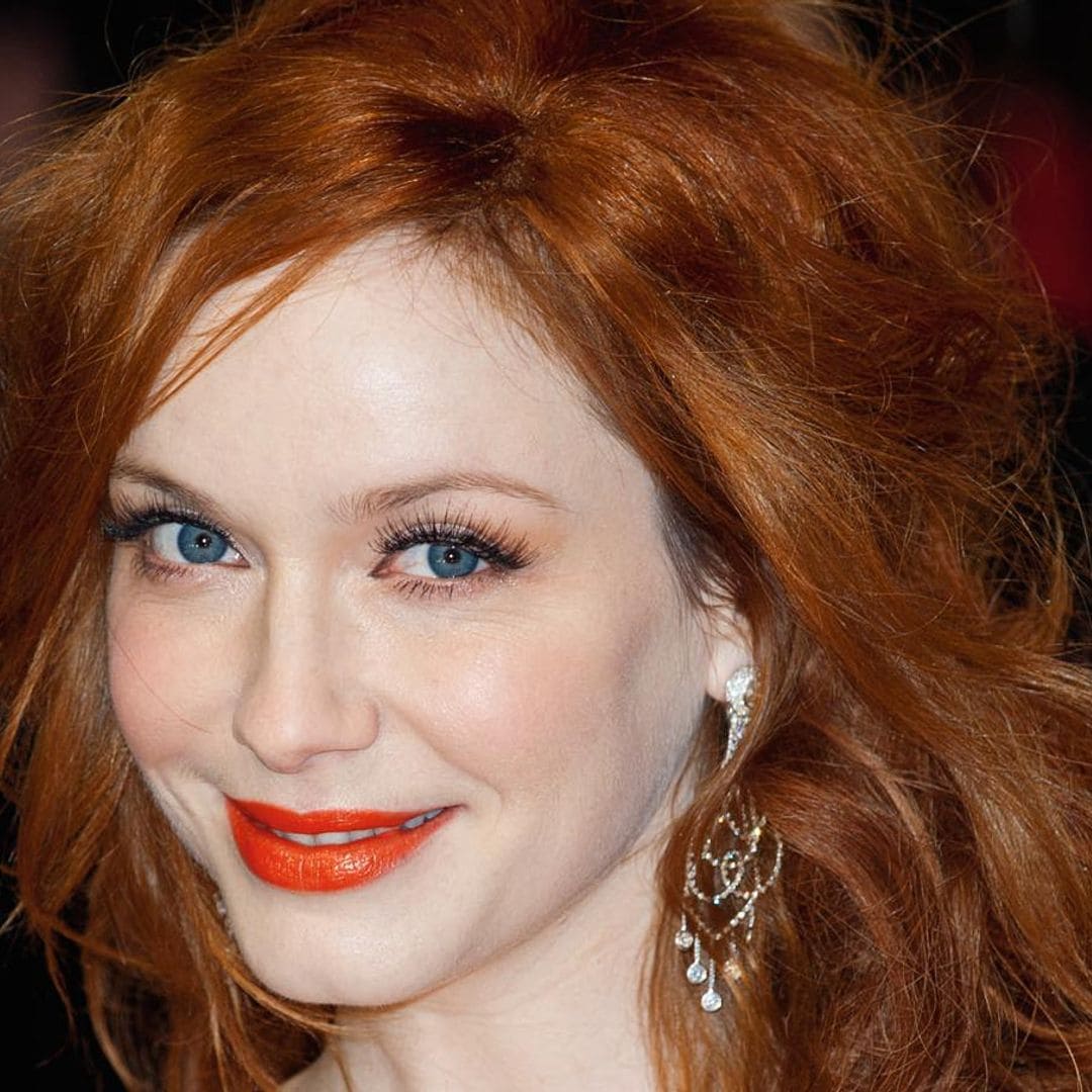 Christina Hendricks (estrella de ‘Mad Men’) habla con ¡HOLA! del éxito, la Navidad y su regreso a la televisión