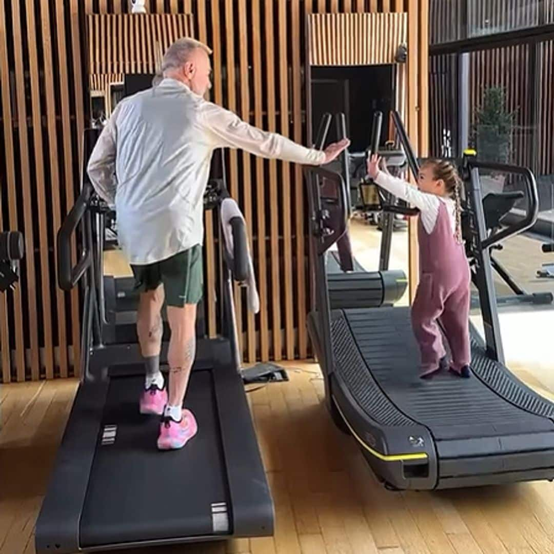 Así es el entrenamiento de Gianluca Vacchi con su hija de 3 años en el gimnasio