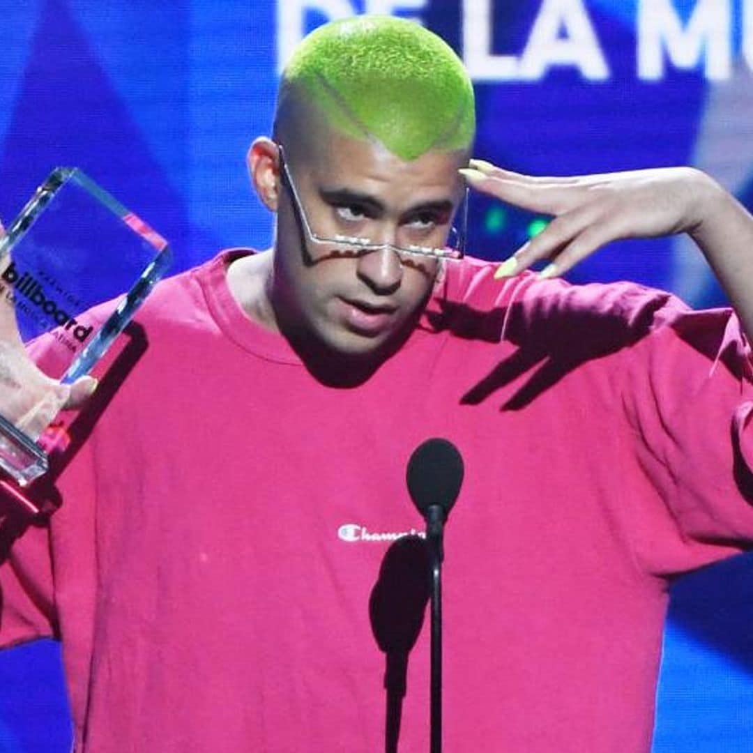 Bad Bunny revela quién lo animó a pintarse las uñas