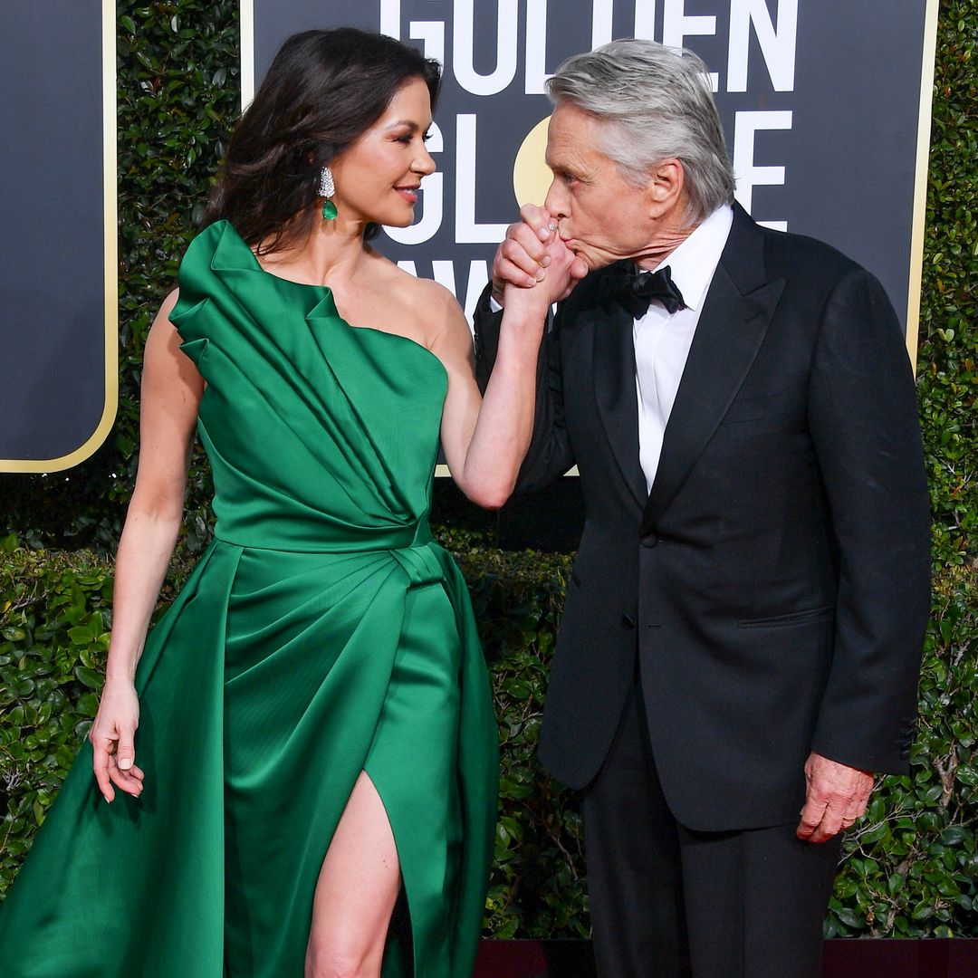 Catherine Zeta-Jones y Michael Douglas en la 76a. edición de los Golden Globes en enero de  2019