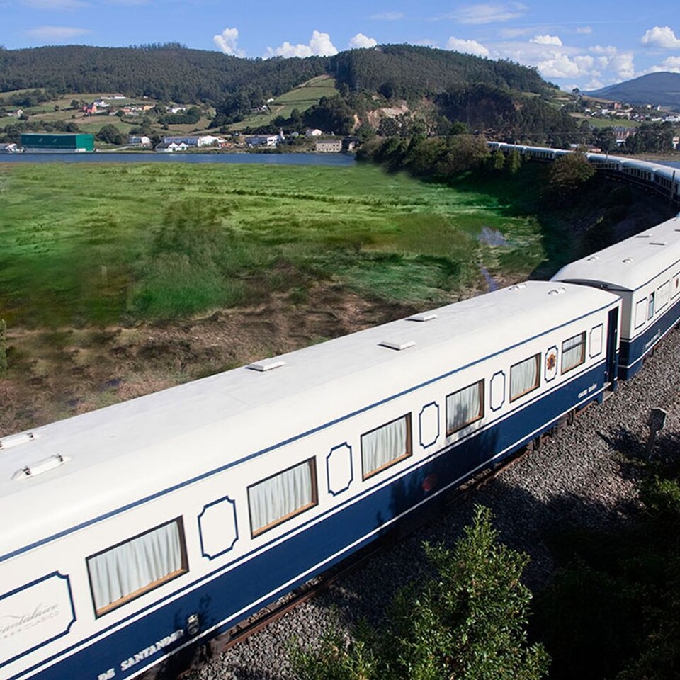 Así Es El Costa Verde Express El Tren De Lujo Que Recorre El Norte De España