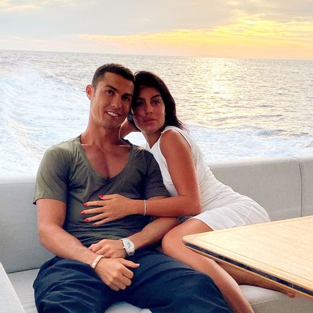 Georgina y Cristiano muestran el impresionante yate en el que están pasando sus vacaciones en familia