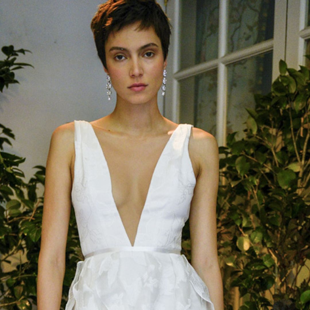 Marchesa diseña el vestido de novia perfecto para chicas con pocas curvas