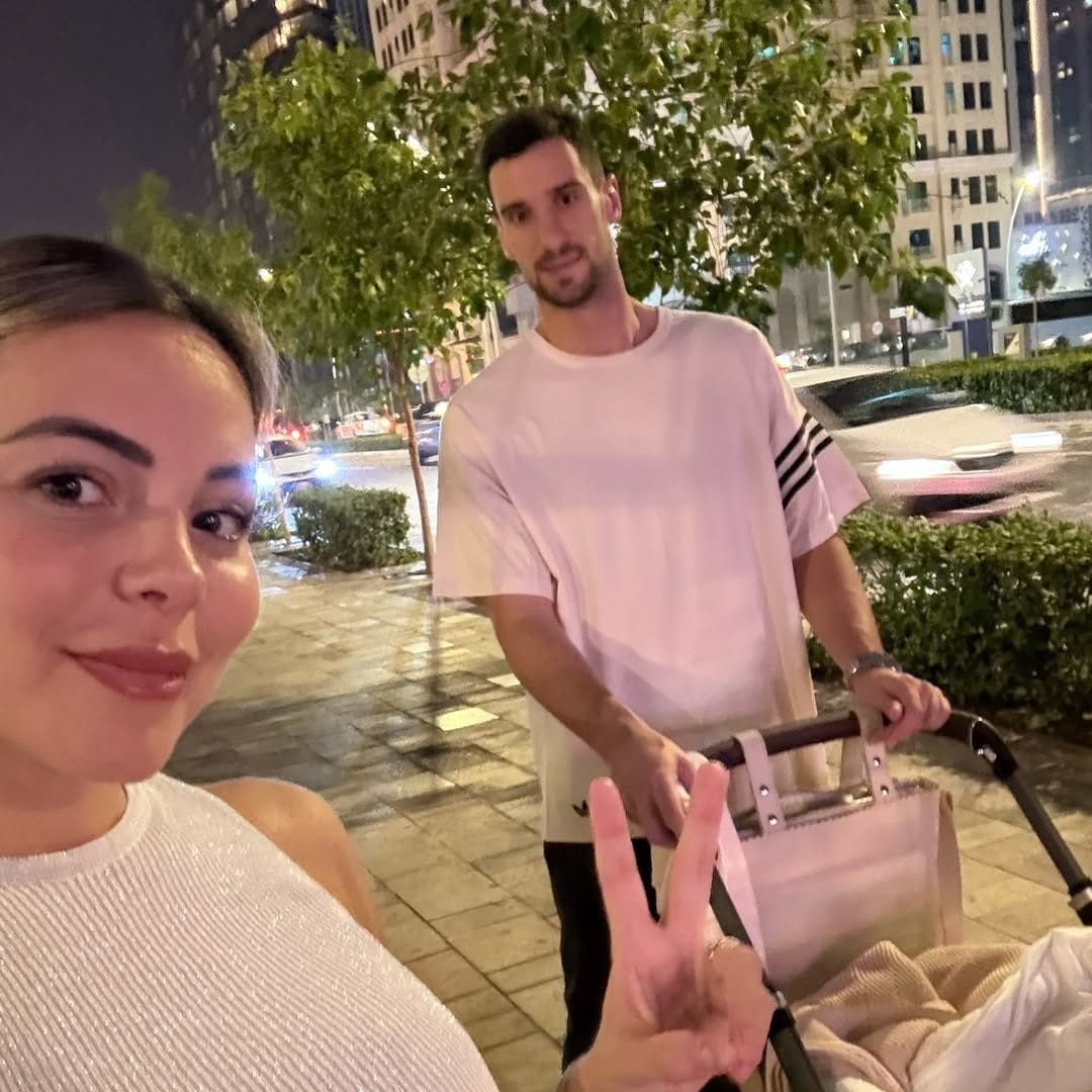 La nueva vida de Alba Silva y Sergio Rico en Catar con su hija de dos meses