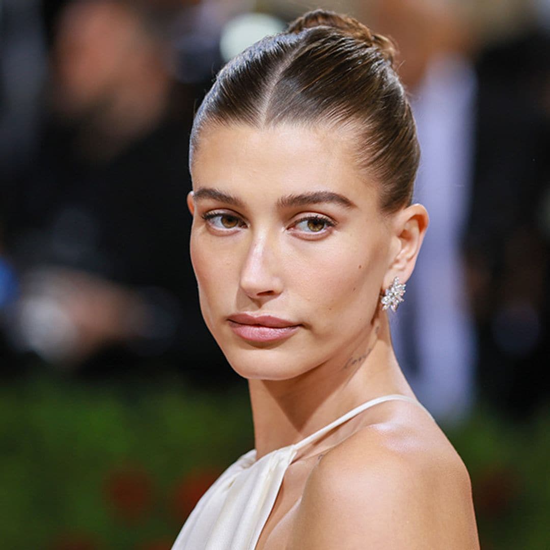 El ritual anti-ojeras con el que Hailey Baldwin ilumina su piel antes de un evento