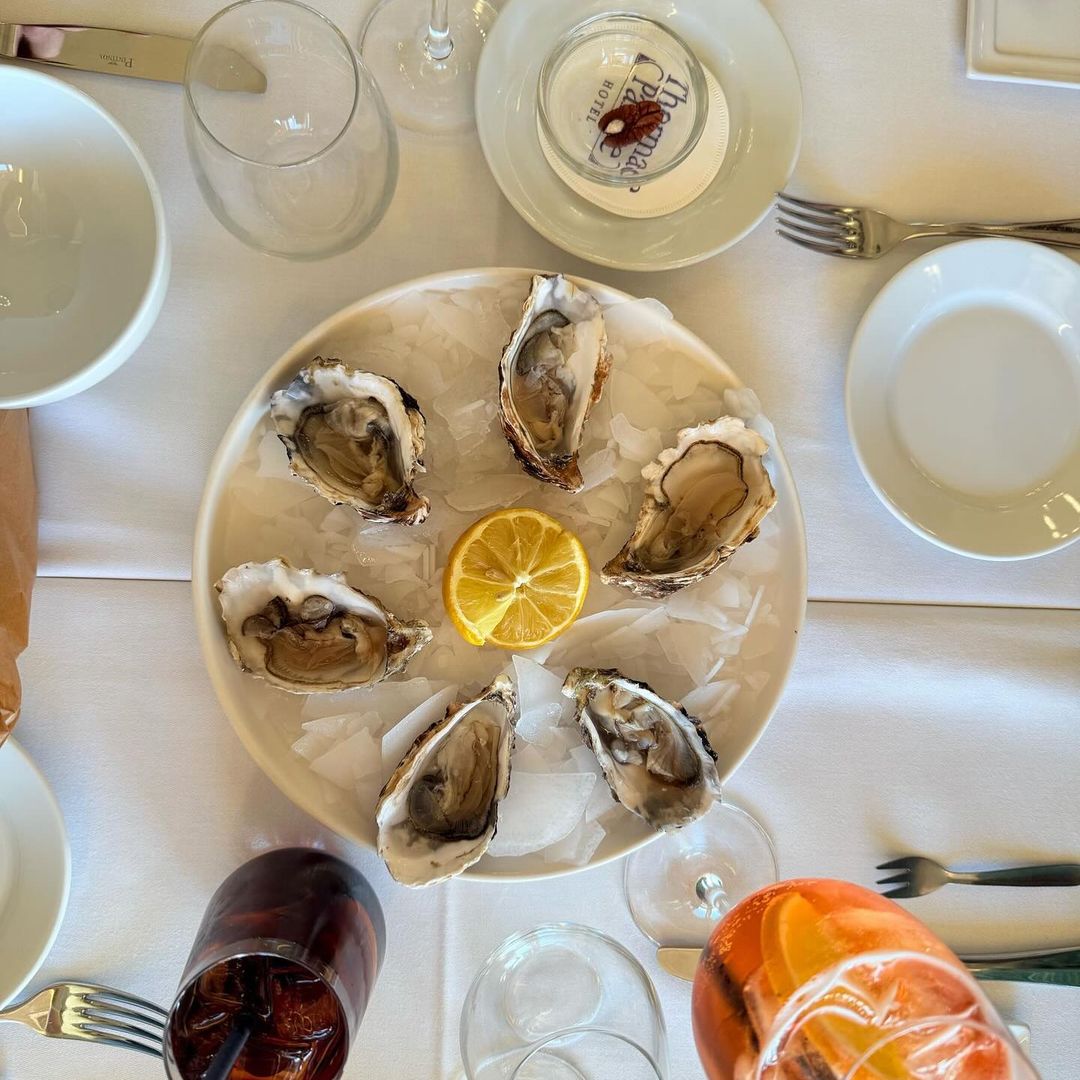 Ostras en la Brasserie Albert, ubicado en el histórico Thermae Palace Hotel