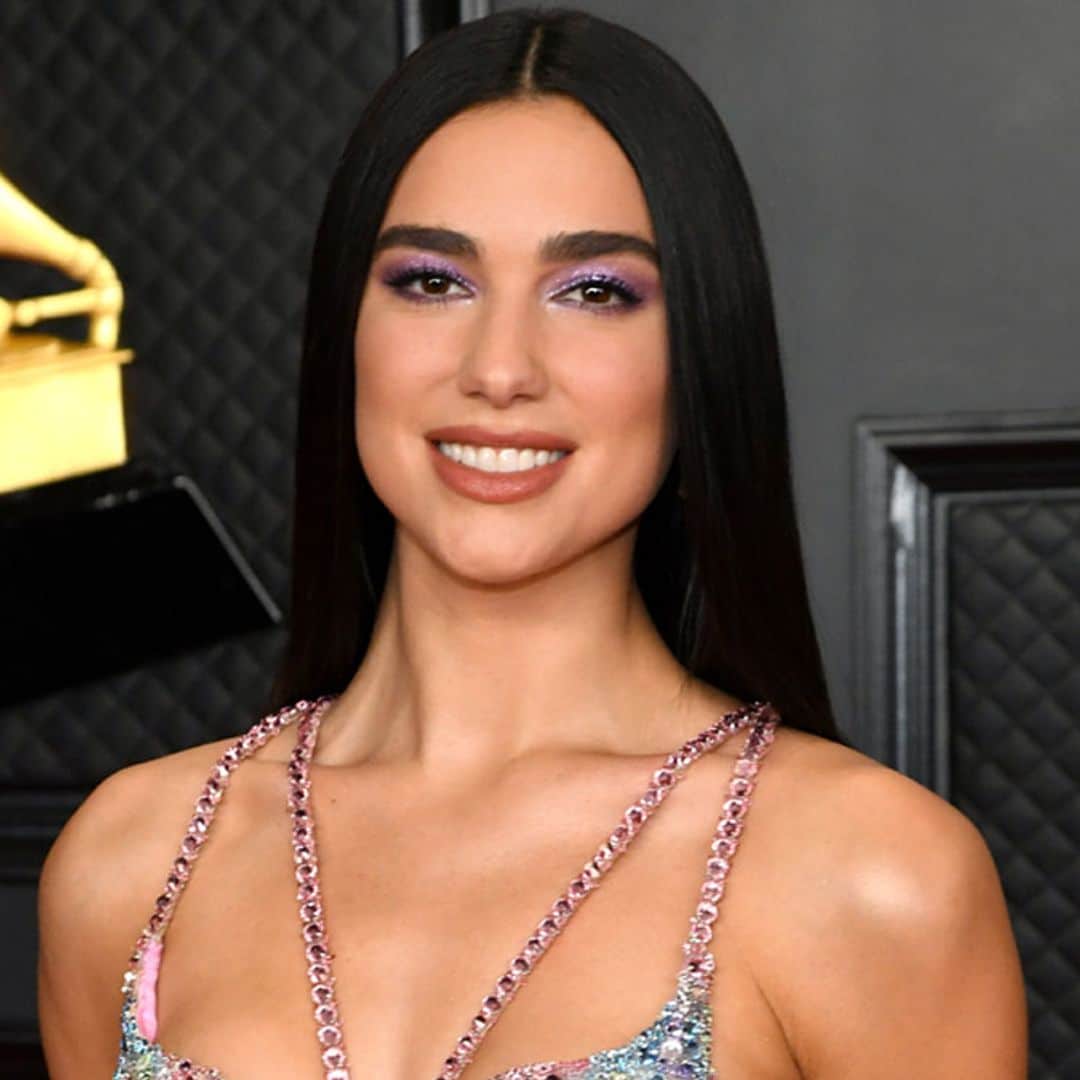 ¿Qué exitosa cantante ya llevó el vestido 'mariposa' de Dua Lipa hace 21 años?