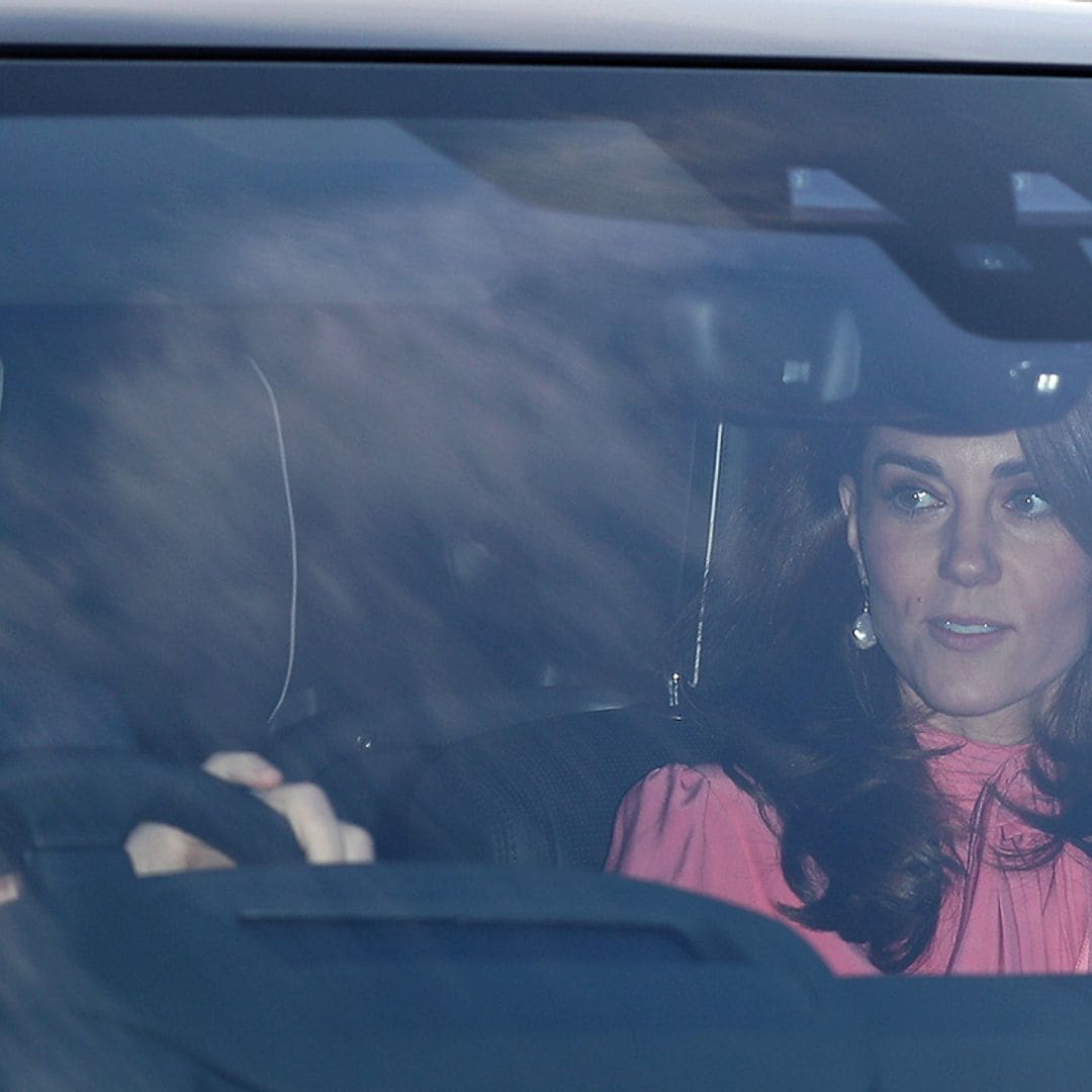 Kate Middleton se deja ver junto al príncipe Guillermo tras la polémica por su foto y sus disculpas públicas