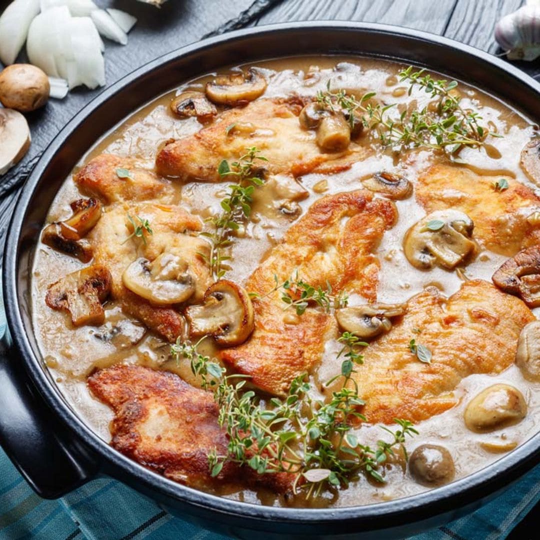 Pollo con champiñones al vino marsala