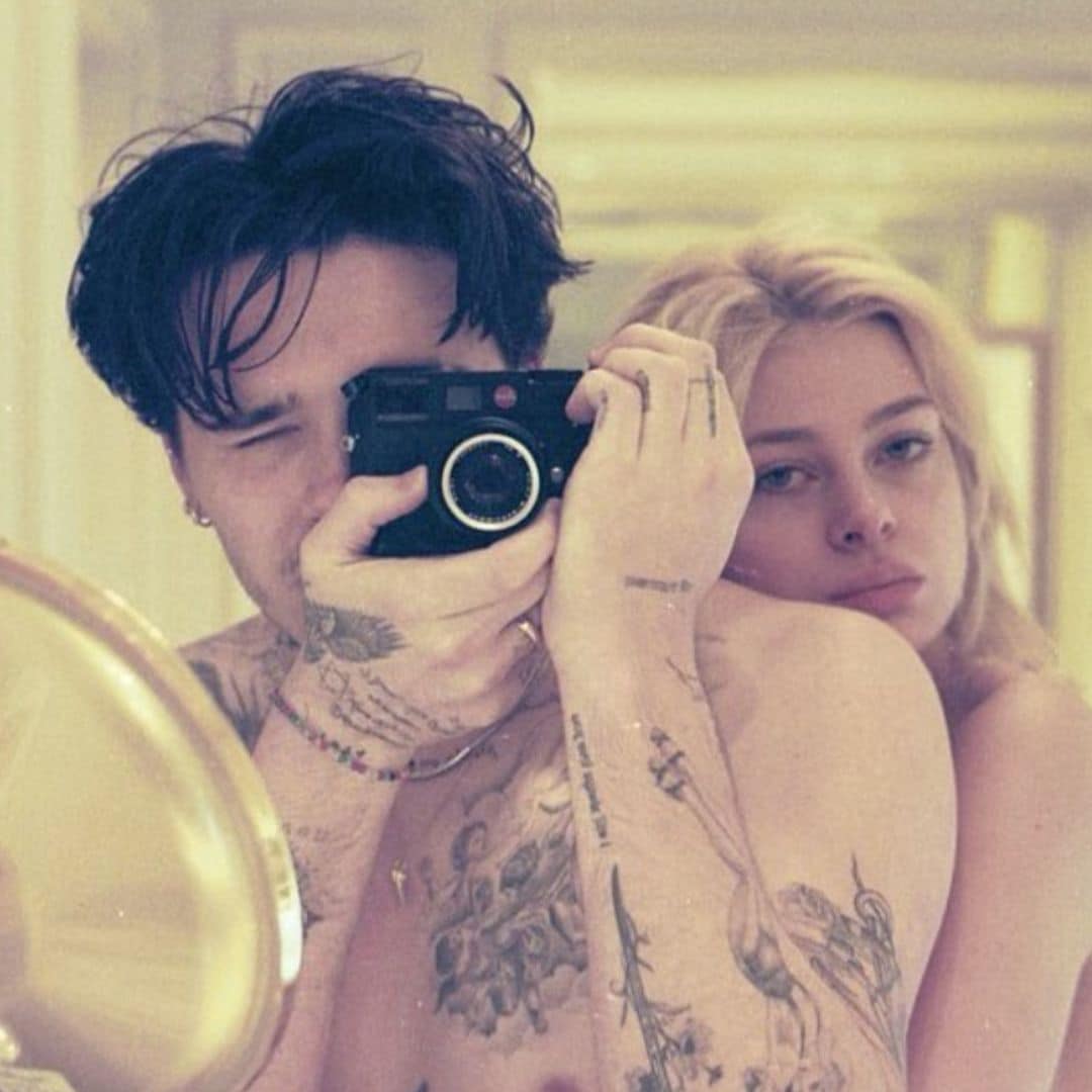 Una carta de amor, los votos de la boda... Estos son los tatuajes de Brooklyn Beckham en honor a su mujer