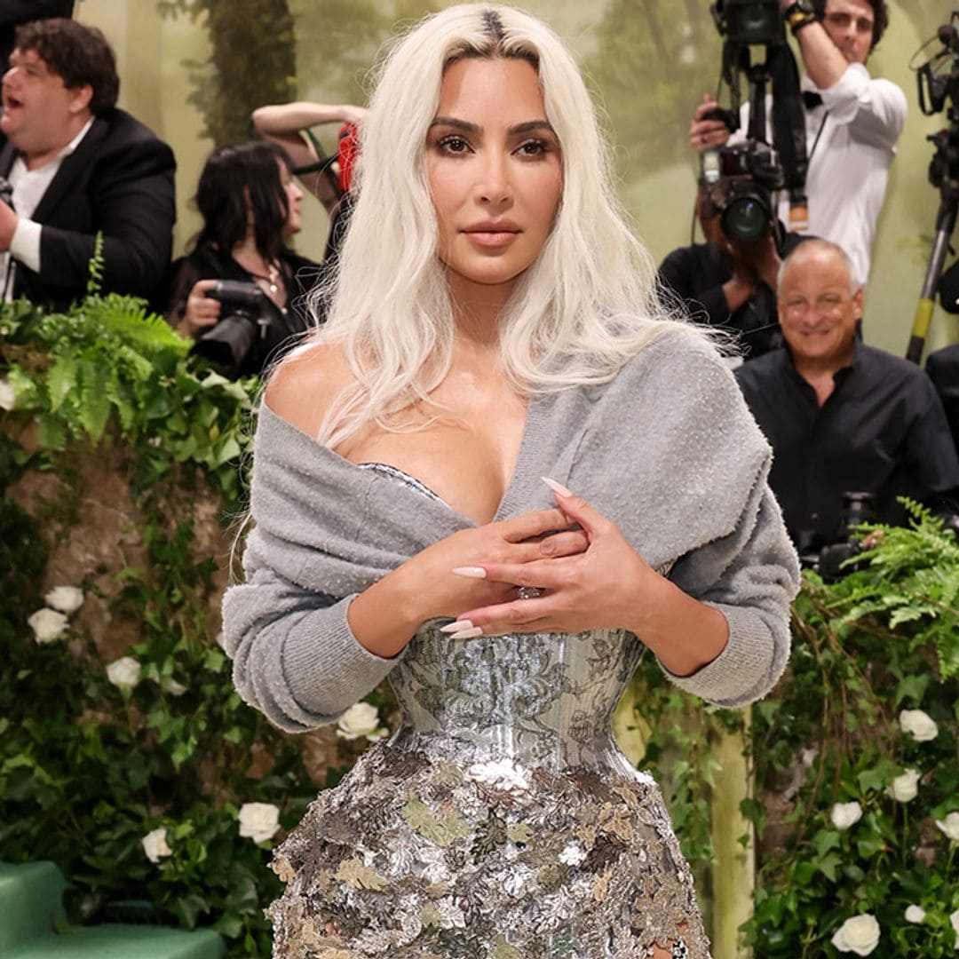 El polémico detalle en el look de Kim Kardashian que pasó desapercibido en la MET Gala