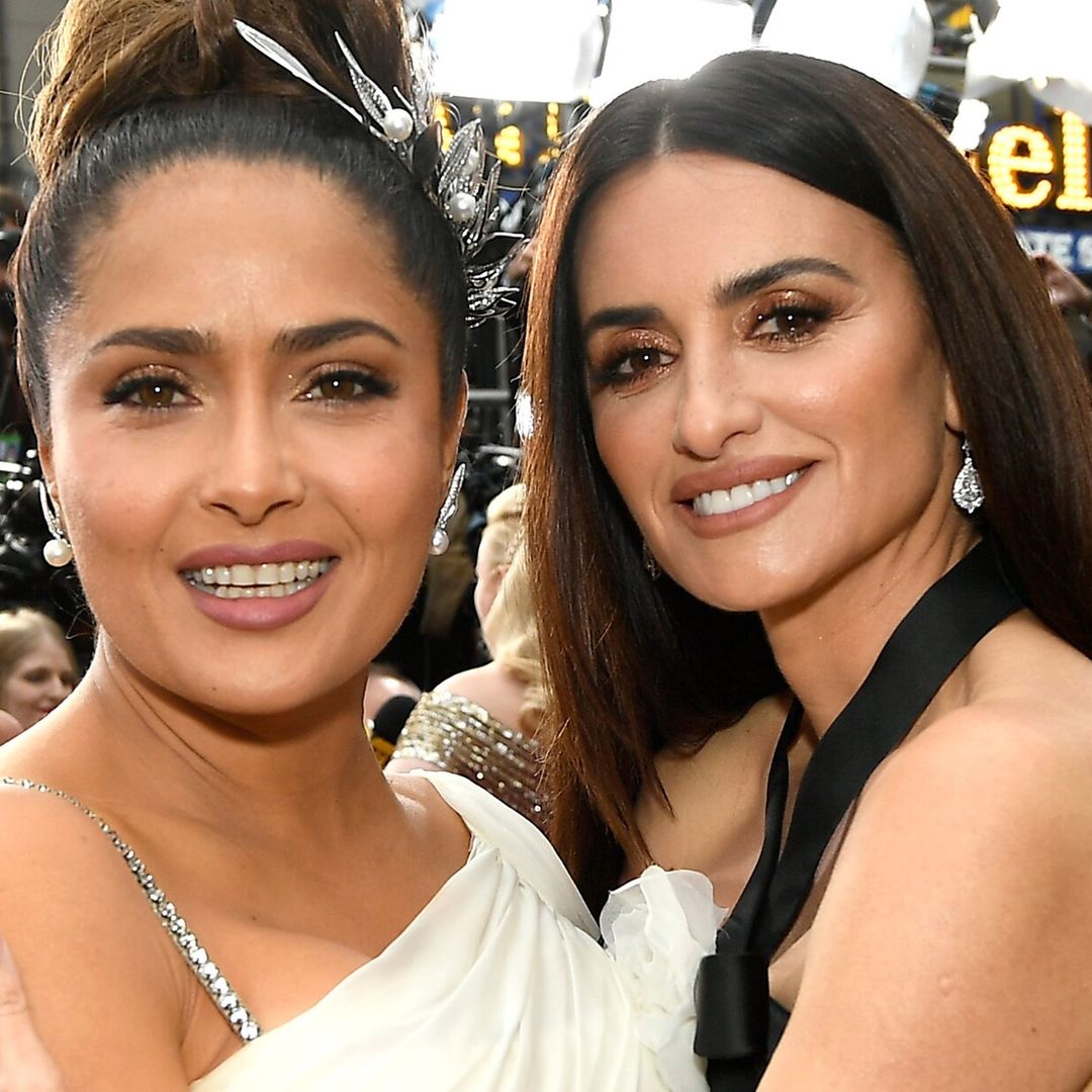 Salma Hayek y Penélope Cruz se reencuentran cariñosamente en los Oscar