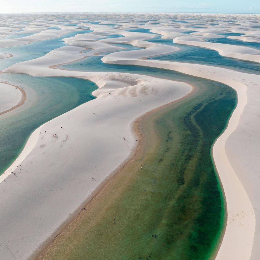 Vista aérea de  Lençois Maranhenses, uno de los paisajes más espectaculares de Brasil, Patrimonio de la Humanidad