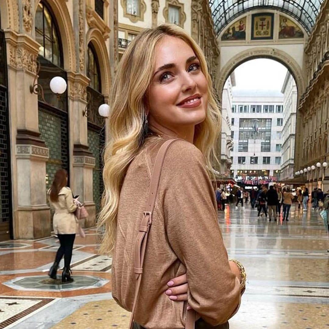 Copia, de arriba abajo, el look básico de Chiara Ferragni que siempre (¡siempre!) funciona