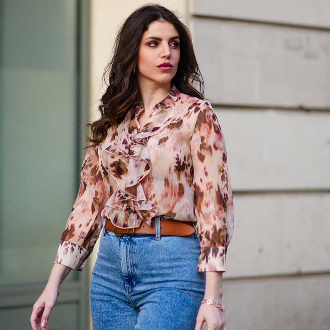 10 camisas y blusas de rebajas que transformarán todos tus looks