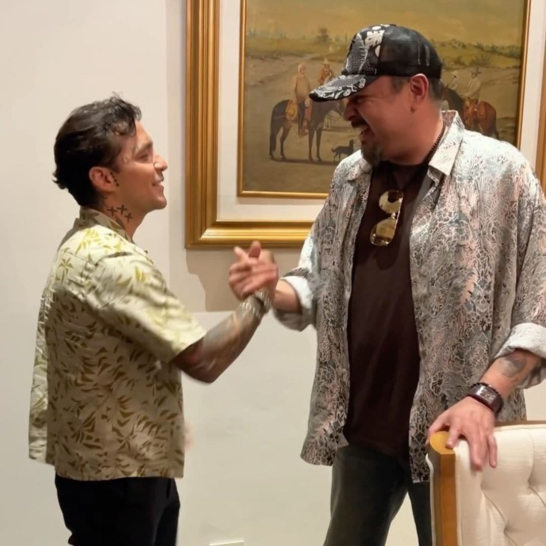 Pepe Aguilar celebra su cumpleaños 56 con el abrazo de Christian Nodal