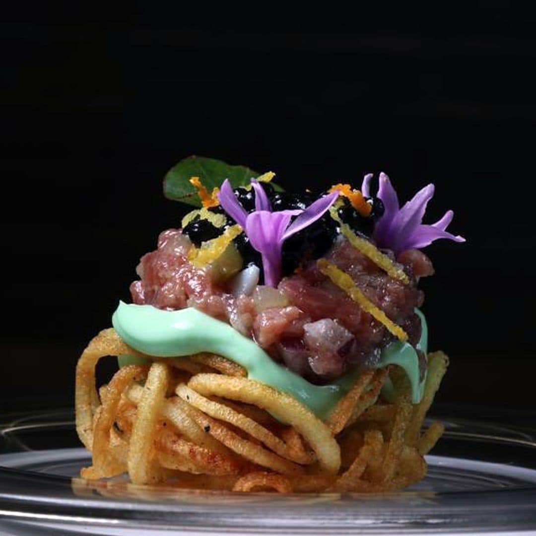 Tapa servida en restaurante del Palacio de los Verdugo, en Ávila