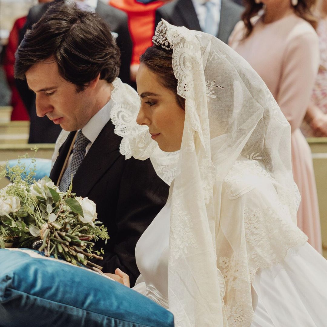 Miguel Fierro Corsini y Teresa Revuelta: las fotos no vistas de la boda que unió a tres dinastías empresariales