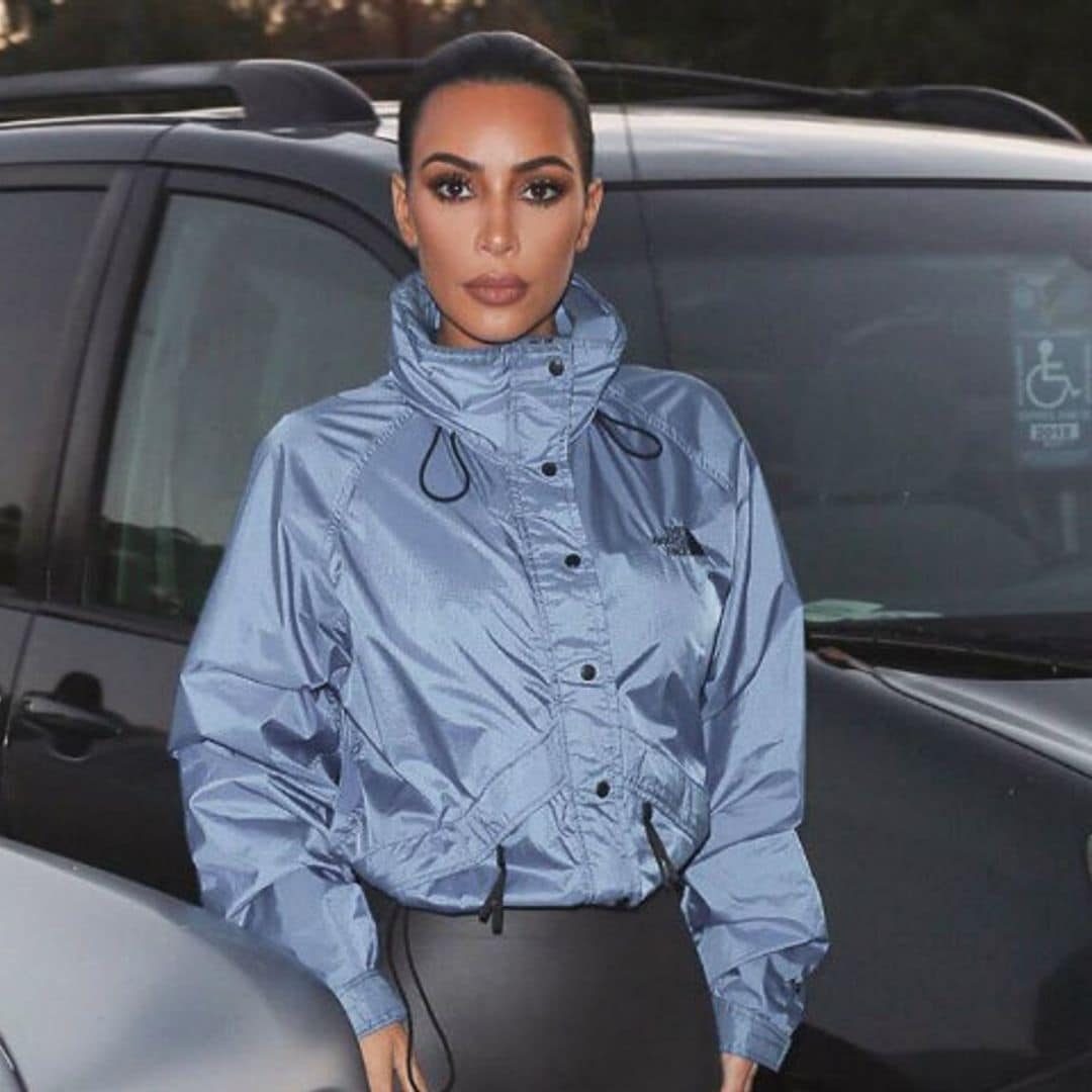 ¿Quiere decir Kim Kardashian que el cortavientos es la nueva sudadera?