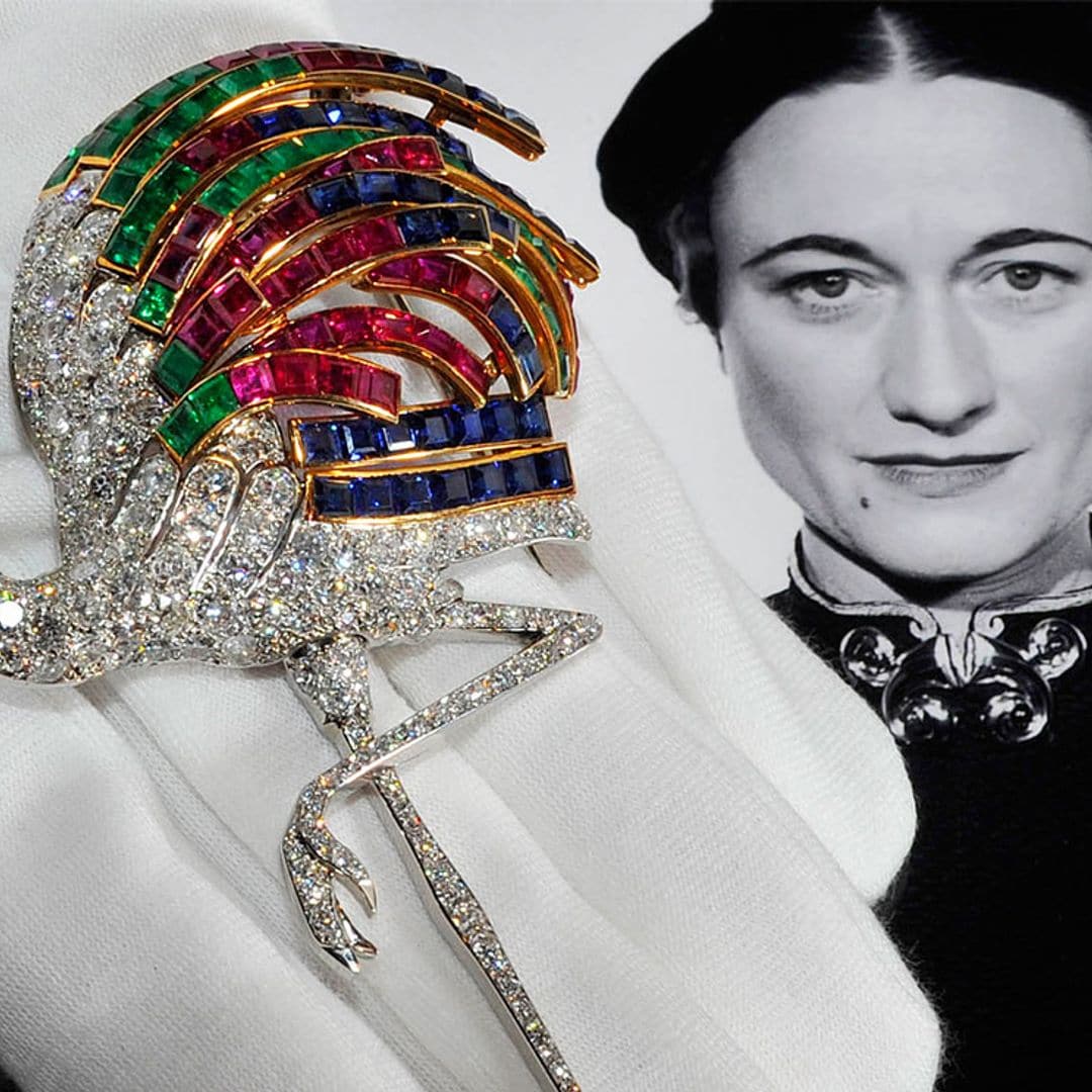 La fascinante historia detrás del broche de flamingo de Wallis Simpson