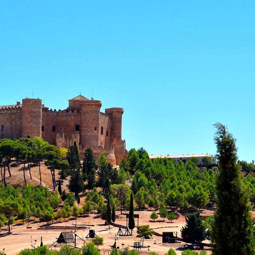 Dos castillos (o tres) en una ruta insospechada por Cuenca