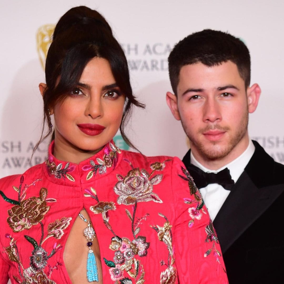 Nick Jonas y Priyanka Chopra reciben a su primer hijo a través de un vientre de alquiler