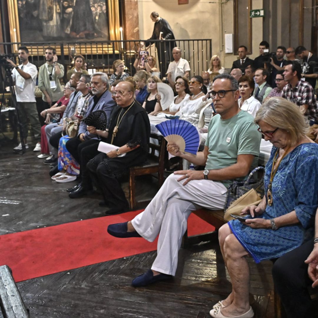 Así ha sido el último adiós a Carmen Sevilla en un emotivo funeral organizado por Rappel