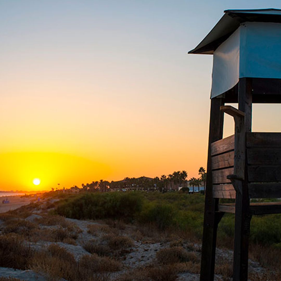 Por la playa más bonita de la costa de Huelva en familia