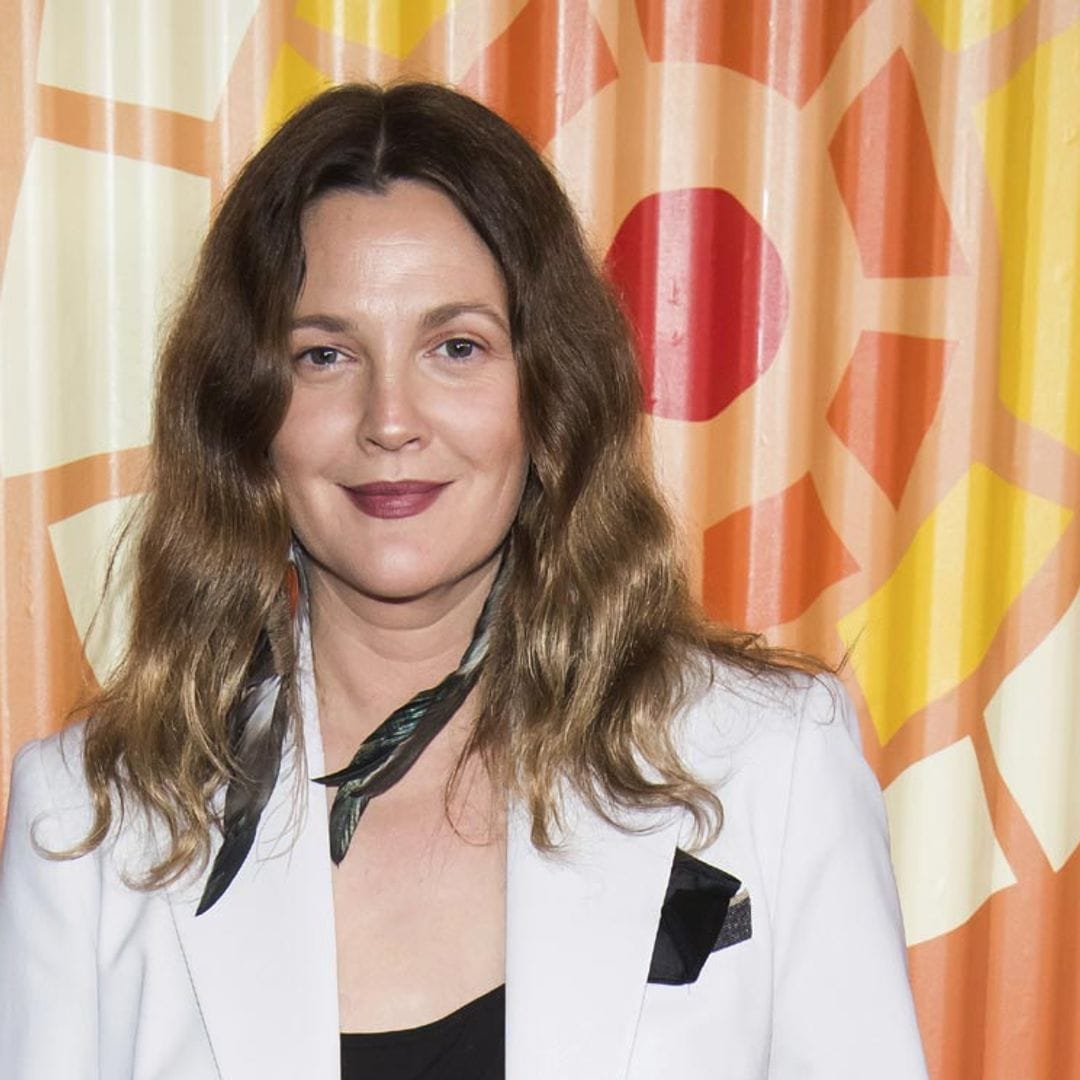 Drew Barrymore rememora el capítulo más difícil de su vida: ‘Mi madre me internó en un psiquiátrico con 13 años’