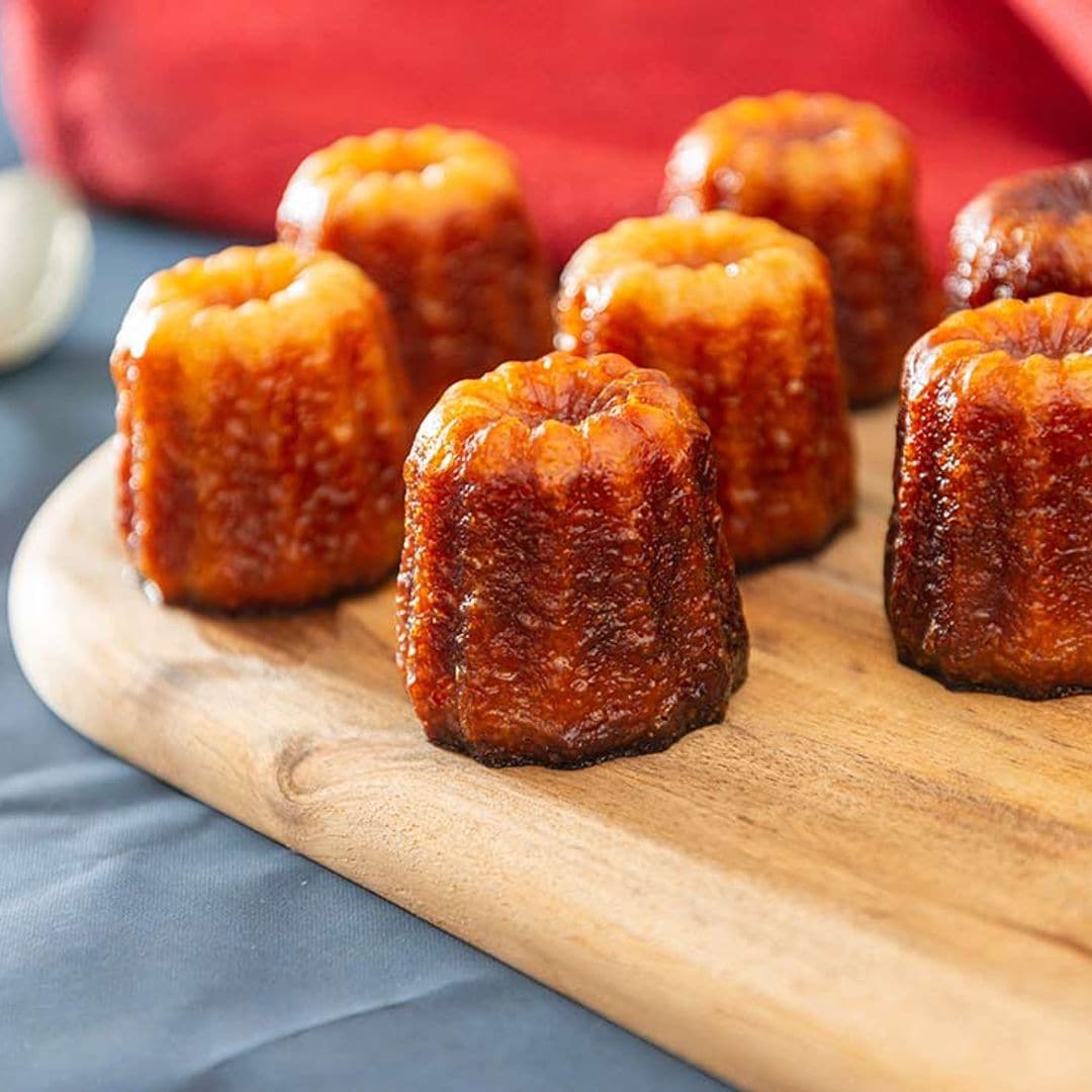 Los 'canelés', un mítico pastel de Burdeos con más de 3 siglos