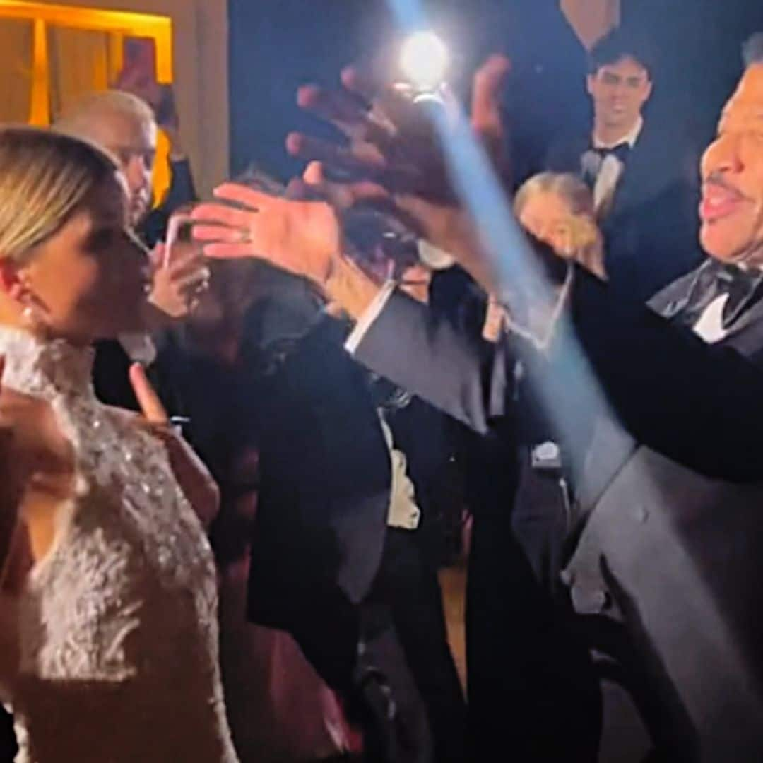 Los mejores momentos de la boda de Sofia Richie: del beso entre fuegos artificiales al baile con su padre