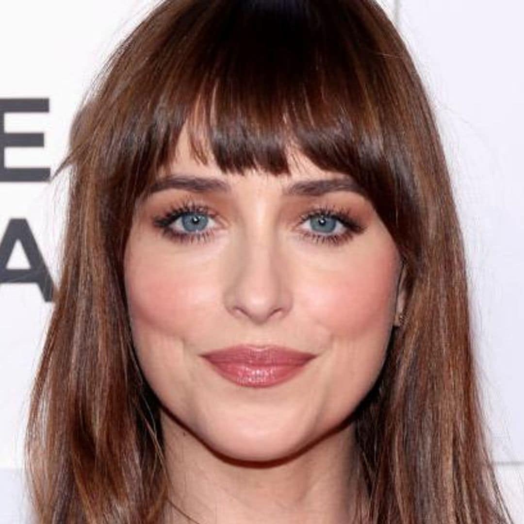 Dakota Johnson deslumbra con transparencias y encaje en el Festival de Cine de Tribeca