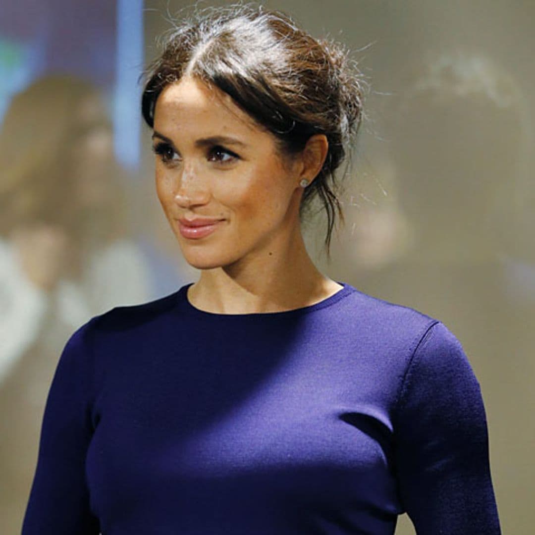 La curiosa falda efecto '3D' con la que Meghan Markle se despide de Oceanía