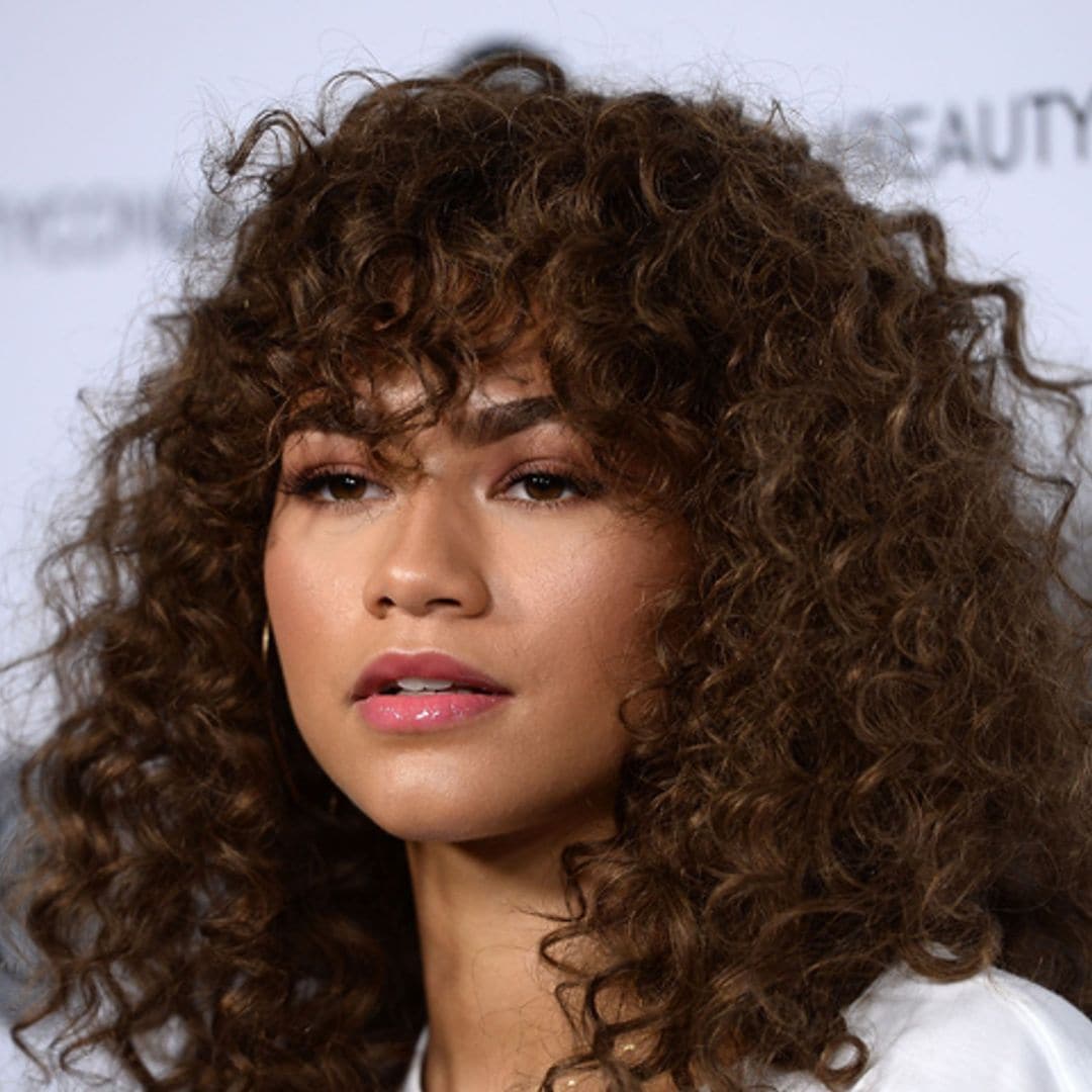 ¿Cansada de tu habitual melena rizada? Zendaya te ofrece una alternativa perfecta