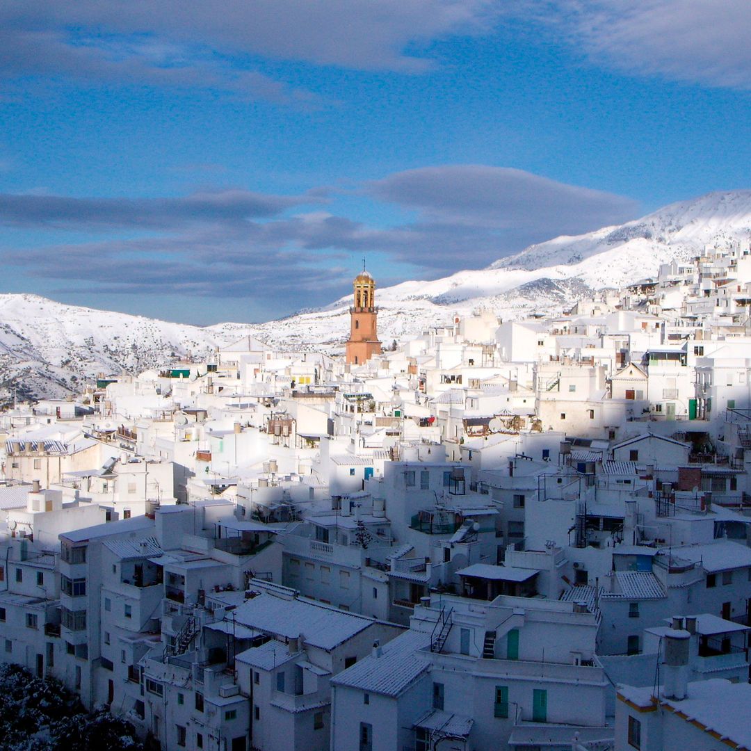 Cómpeta, en Málaga, nuevo Pueblo Mágico de España 2025