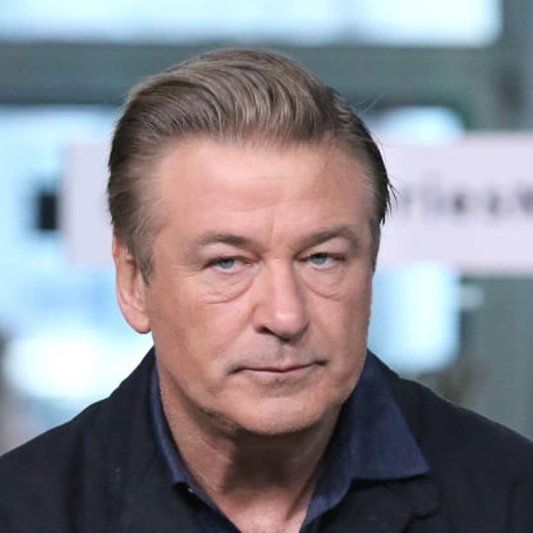 Alec Baldwin: asistente de dirección no revisó el arma que ocasionó el fatal accidente