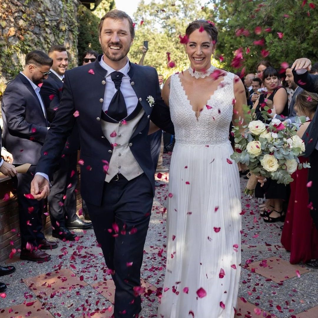 La espectacular boda de la waterpolista Maica García, oro en París, con Ona Carbonell y Paula Leitón entre los invitados