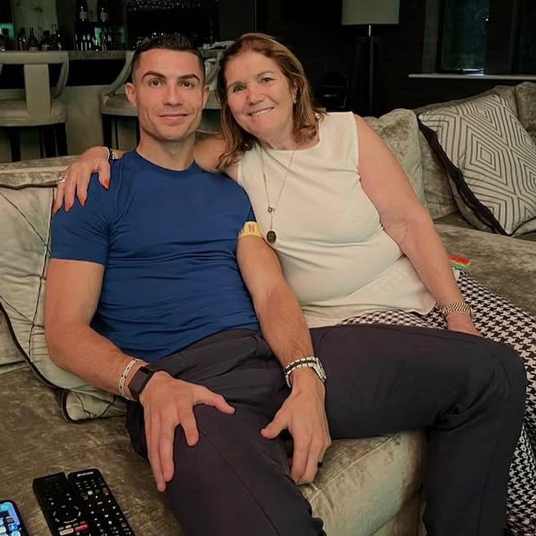 Cristiano Ronaldo y el lindo homenaje que hizo a su mamá por su cumpleaños 70