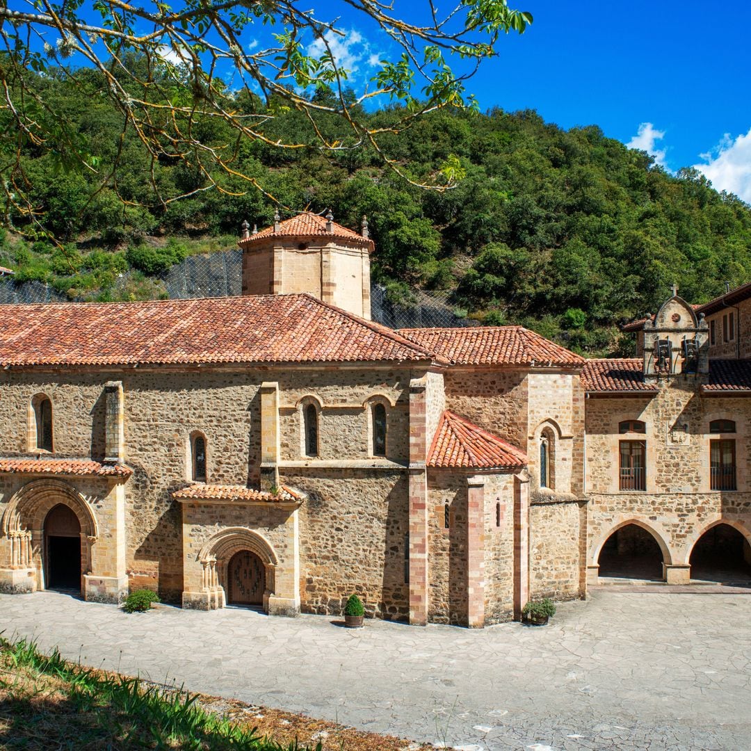 El Camino Lebaniego: una ruta medieval llena de historia y paisajes en Cantabria