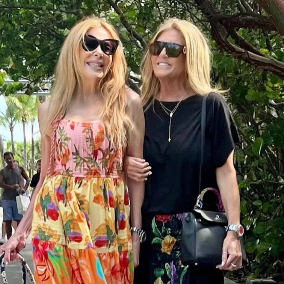 Las imágenes de la felicidad de Ana Obregón en Miami con Susana Uribarri y su hija Carlota