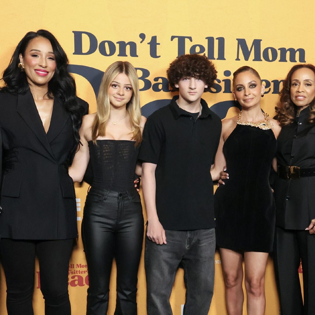 Nicole Richie estrena su nueva película en familia: con sus hijos, sus padres y la nueva novia de su padre