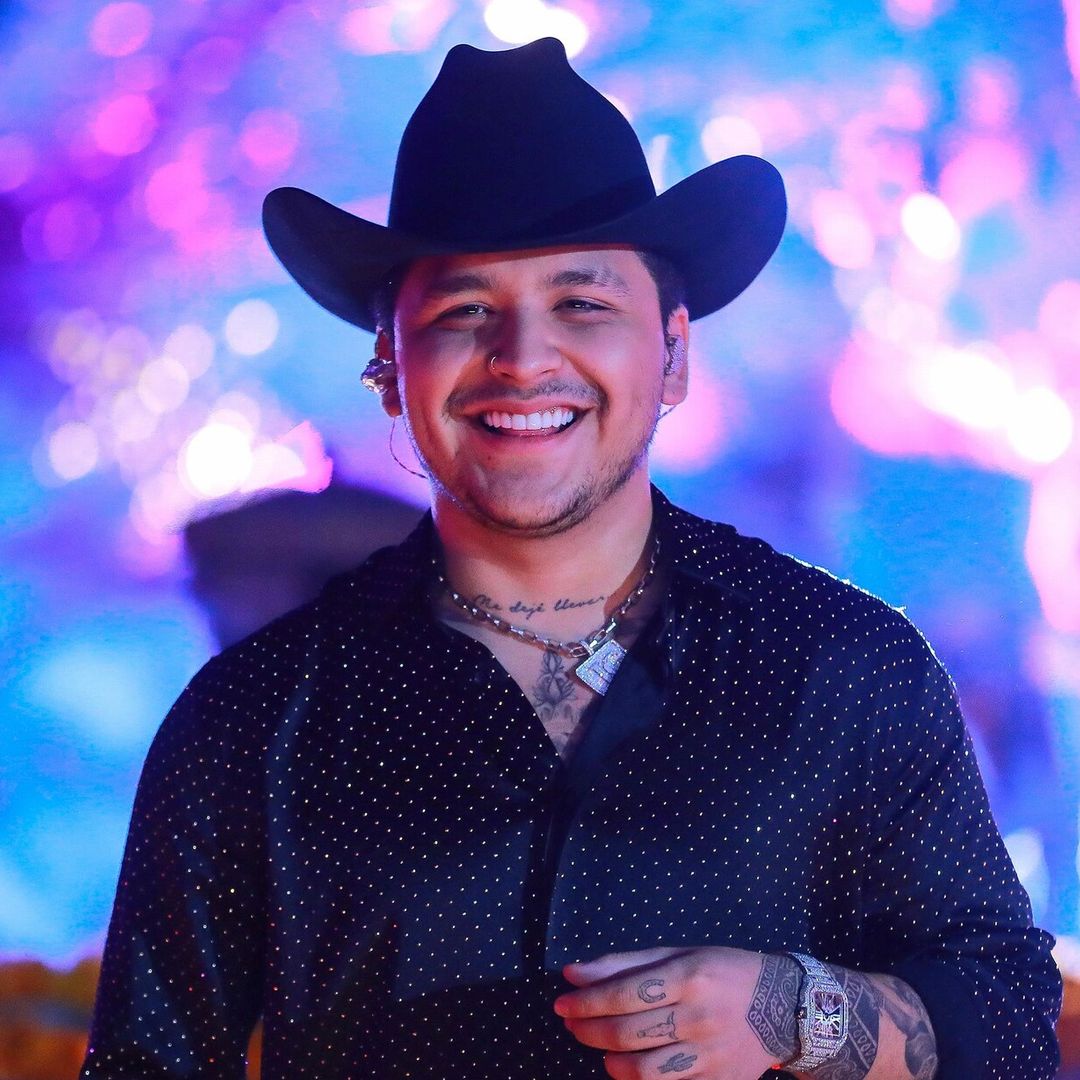 Christian Nodal no pedirá de regreso el anillo que le dio a Belinda