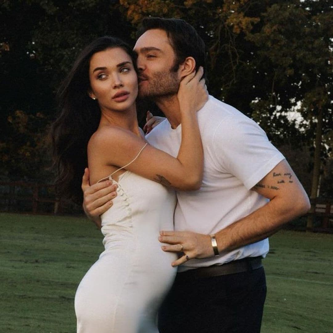 Ed Westwick, de 'Gossip Girl', y Amy Jackson anuncian que van a ser papás