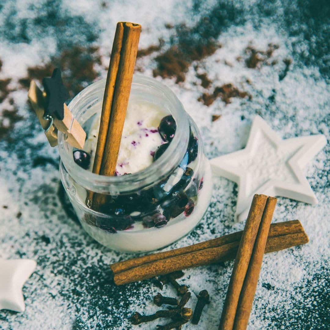 Sorbete de coco con arándanos