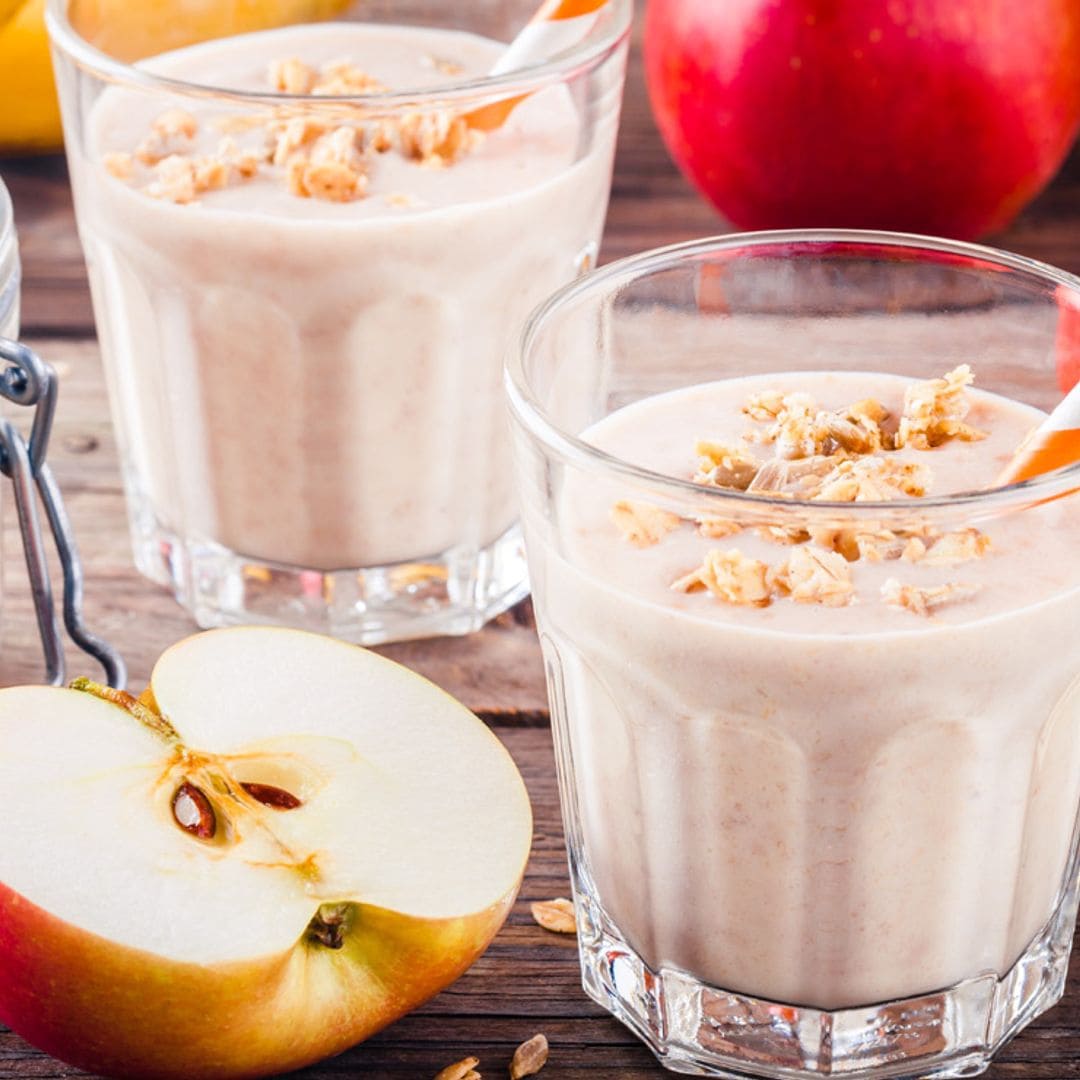 Batido de manzana, plátano y canela