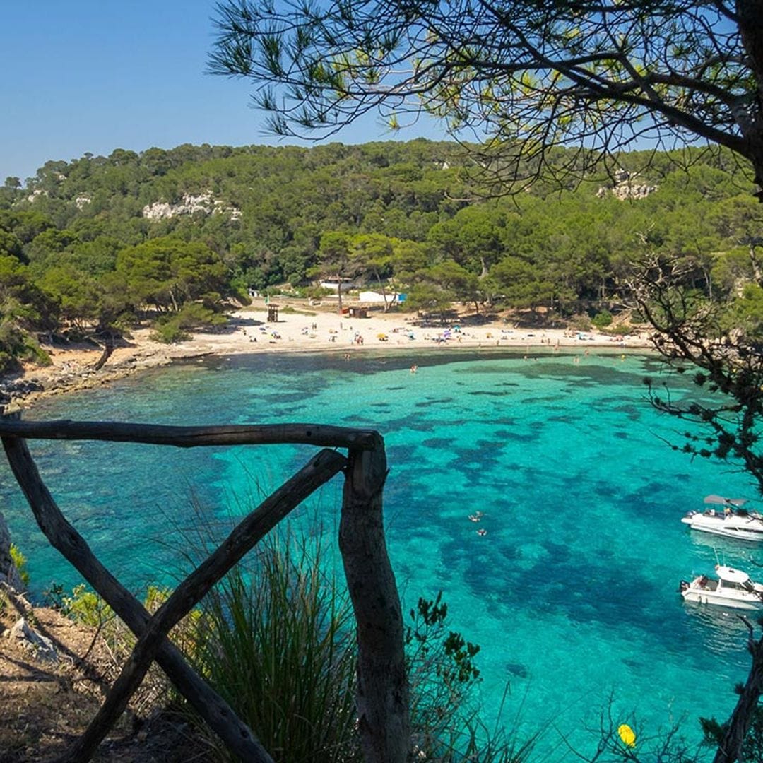 Entre calas maravillosas y yacimientos ciclópeos por Menorca