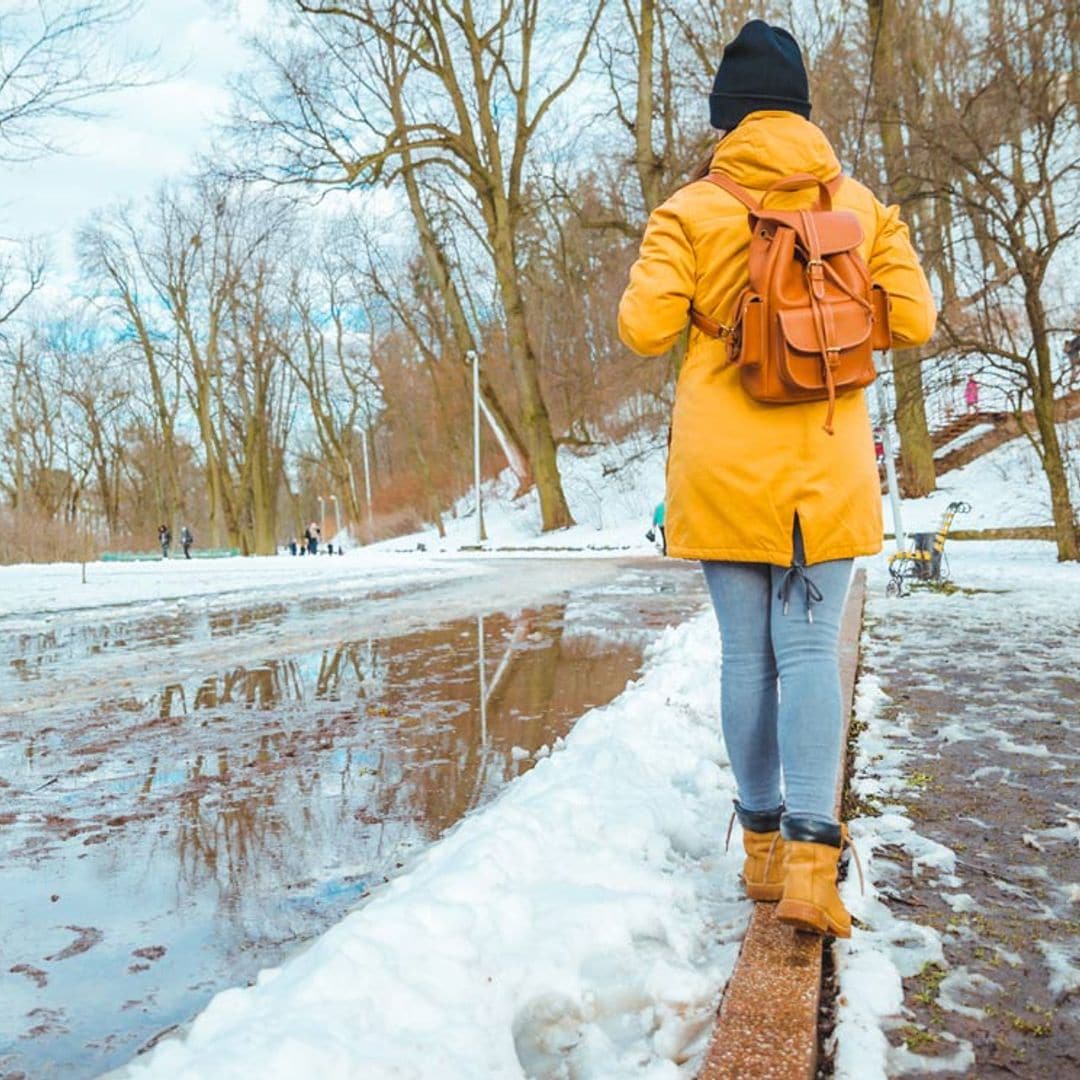 ¡Ojo con el hielo! Consejos útiles para evitar caídas y resbalones