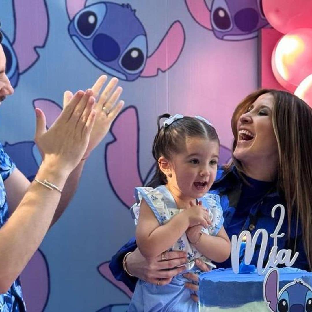 Alex Fernández y Alexia Hernández celebran el cumpleaños 2 de su hija Mía